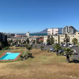 63 Balmoral Heights