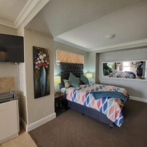 Low Tide - Blouberg Beach Villa